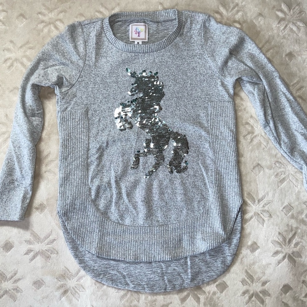 Girl’s Gray Long Sleeve Top